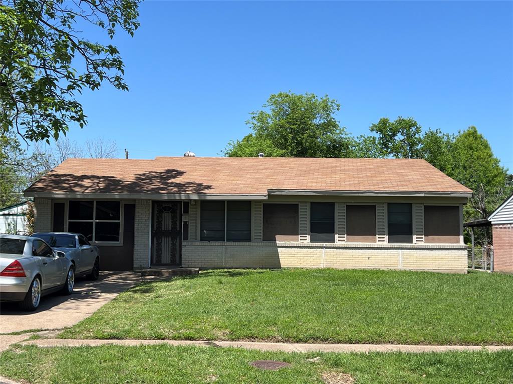 3815 Black Oak Drive Property Photo
