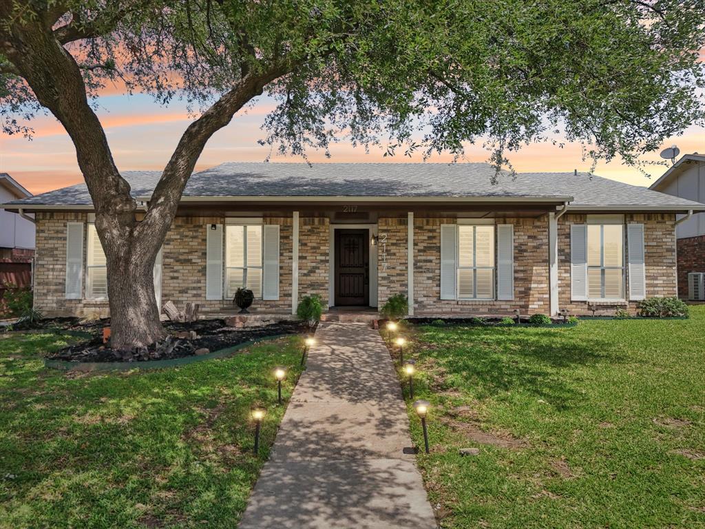 2117 Albert Road Property Photo