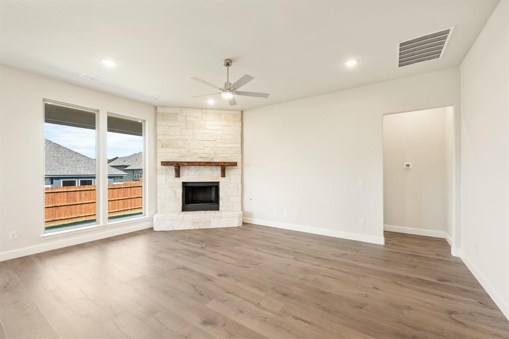 213 Seminole Trail Property Photo 14