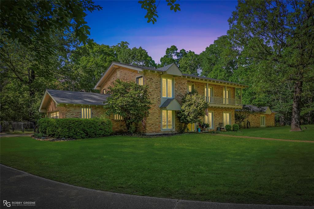 1301 Drake Drive Property Photo