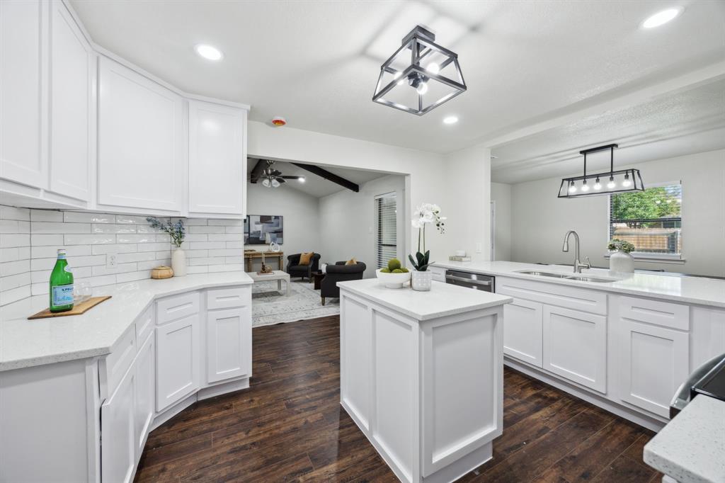 6445 Meadowlark Lane Property Photo
