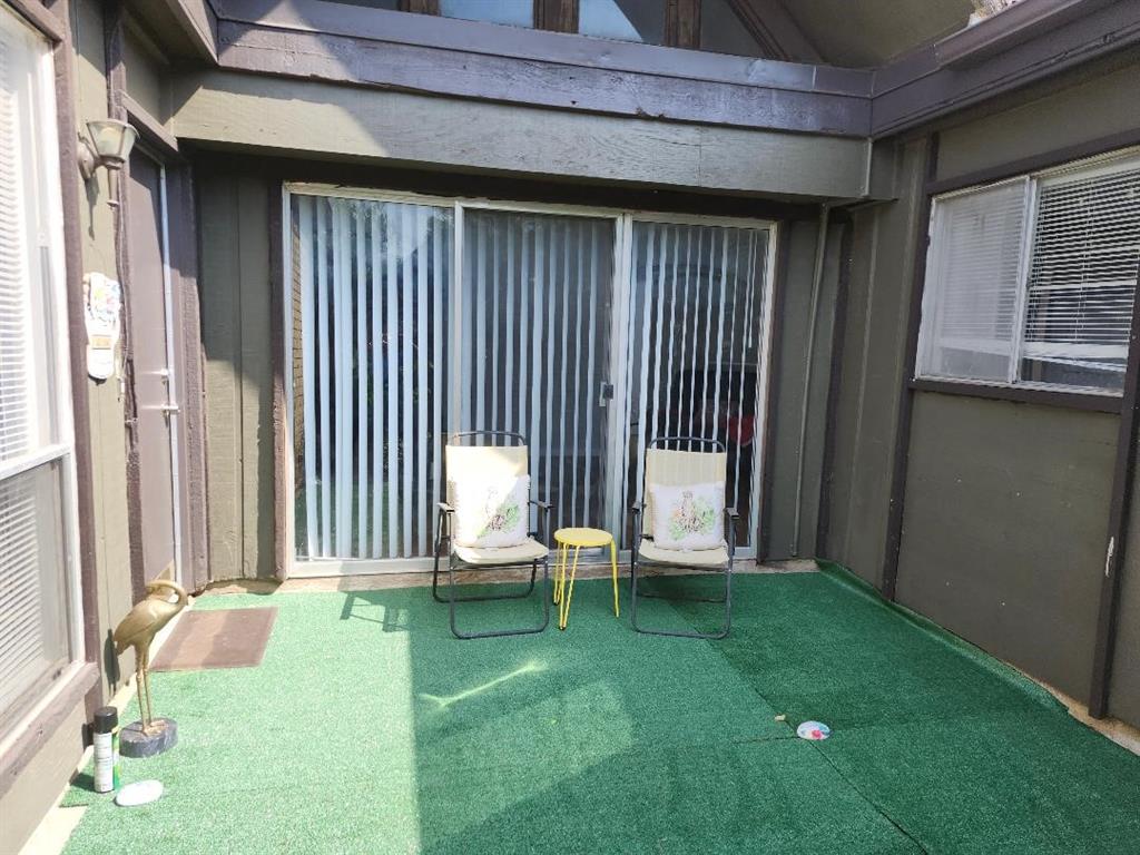 4614 Country Creek Drive Property Photo