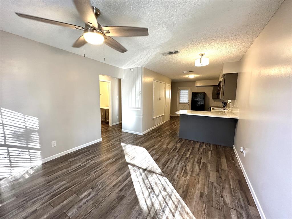 2006 Jane Street Property Photo