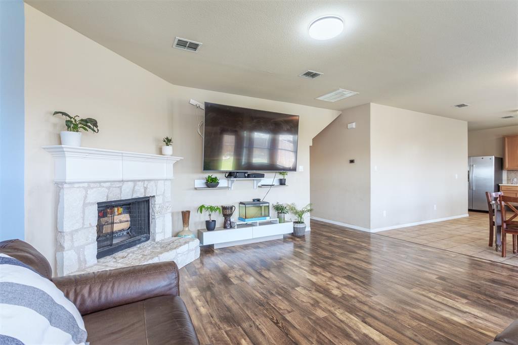 14504 Eaglemont Drive Property Photo 9