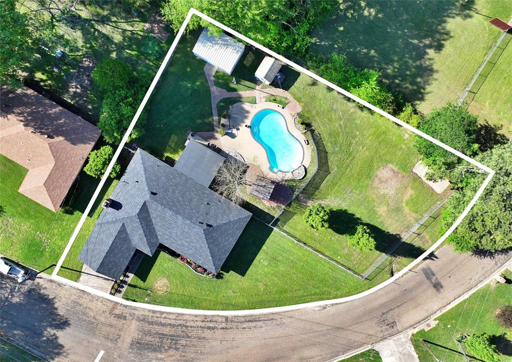 1715 Harkrider Lane Property Photo