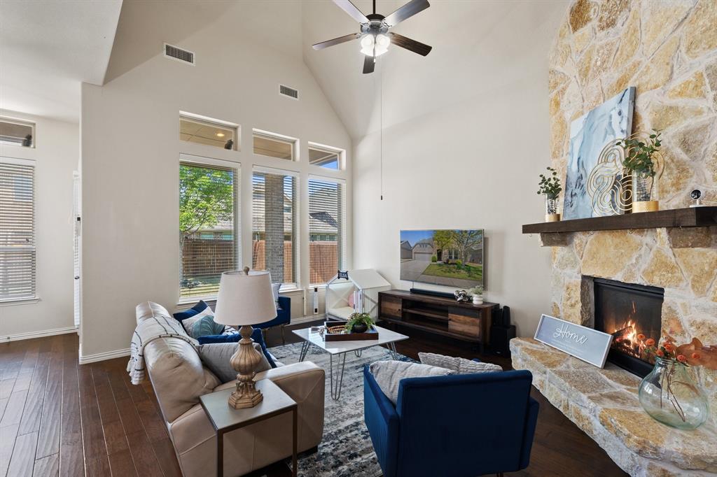 10912 Capri Drive Property Photo 11