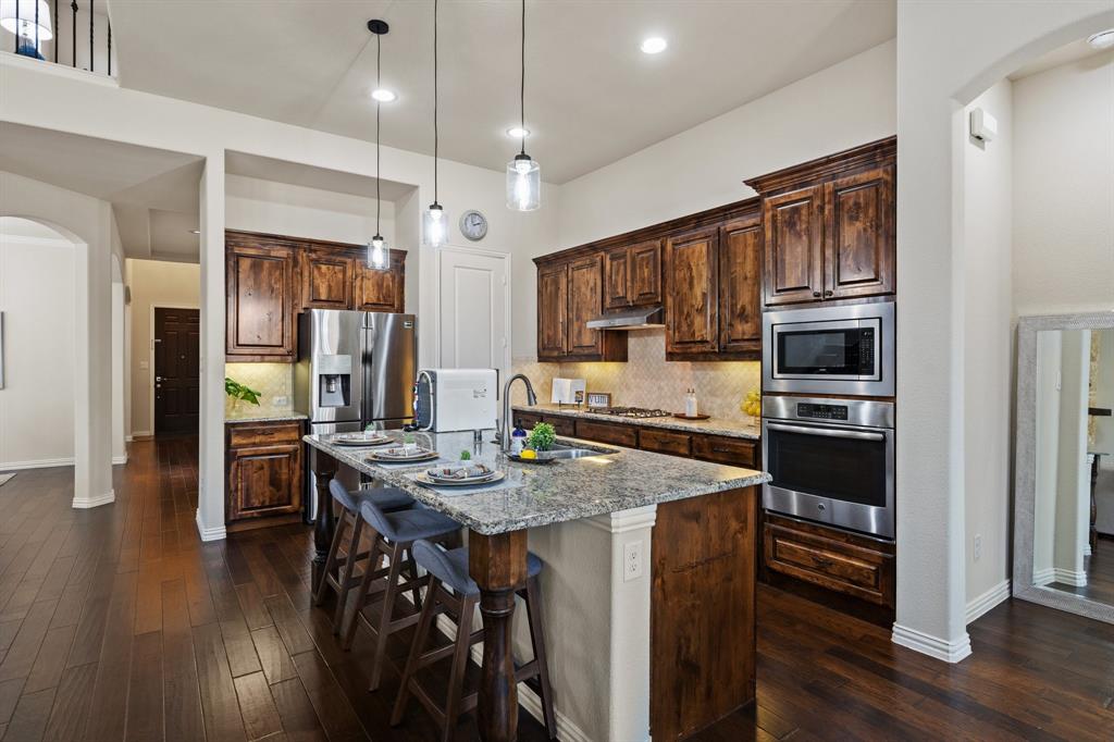10912 Capri Drive Property Photo 12