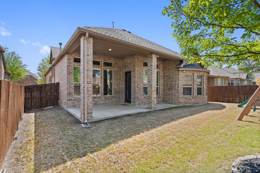 10912 Capri Drive Property Photo 33
