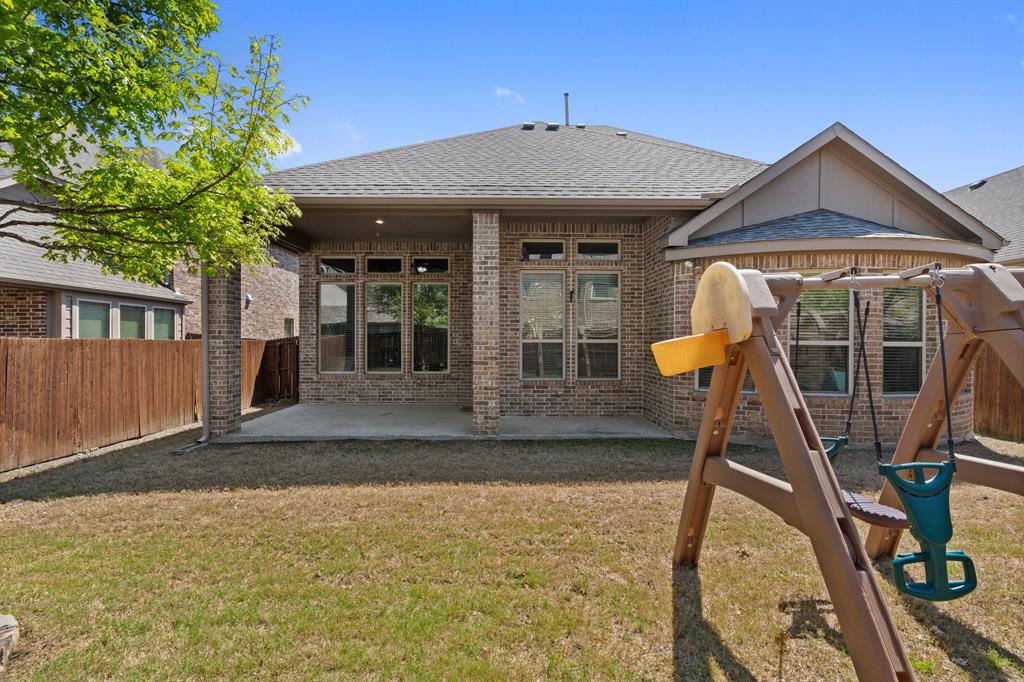 10912 Capri Drive Property Photo 34