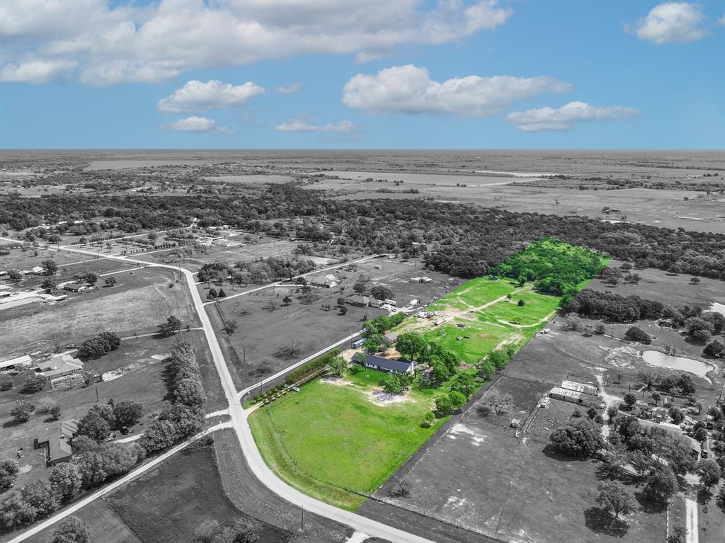 6512 Raymond Road Property Photo