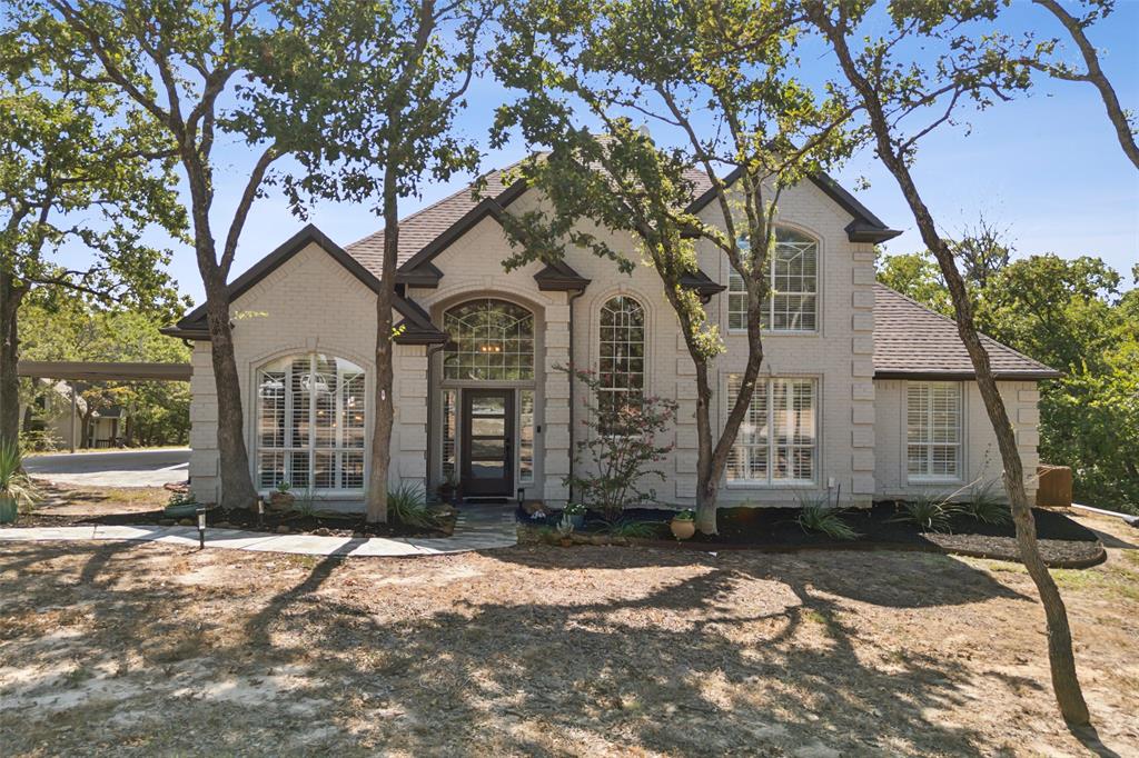 200 Rosewood Drive Property Photo 2