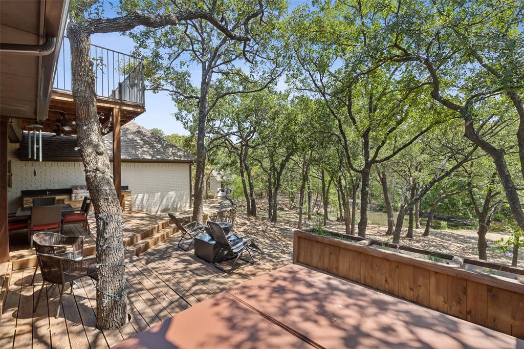 200 Rosewood Drive Property Photo 31