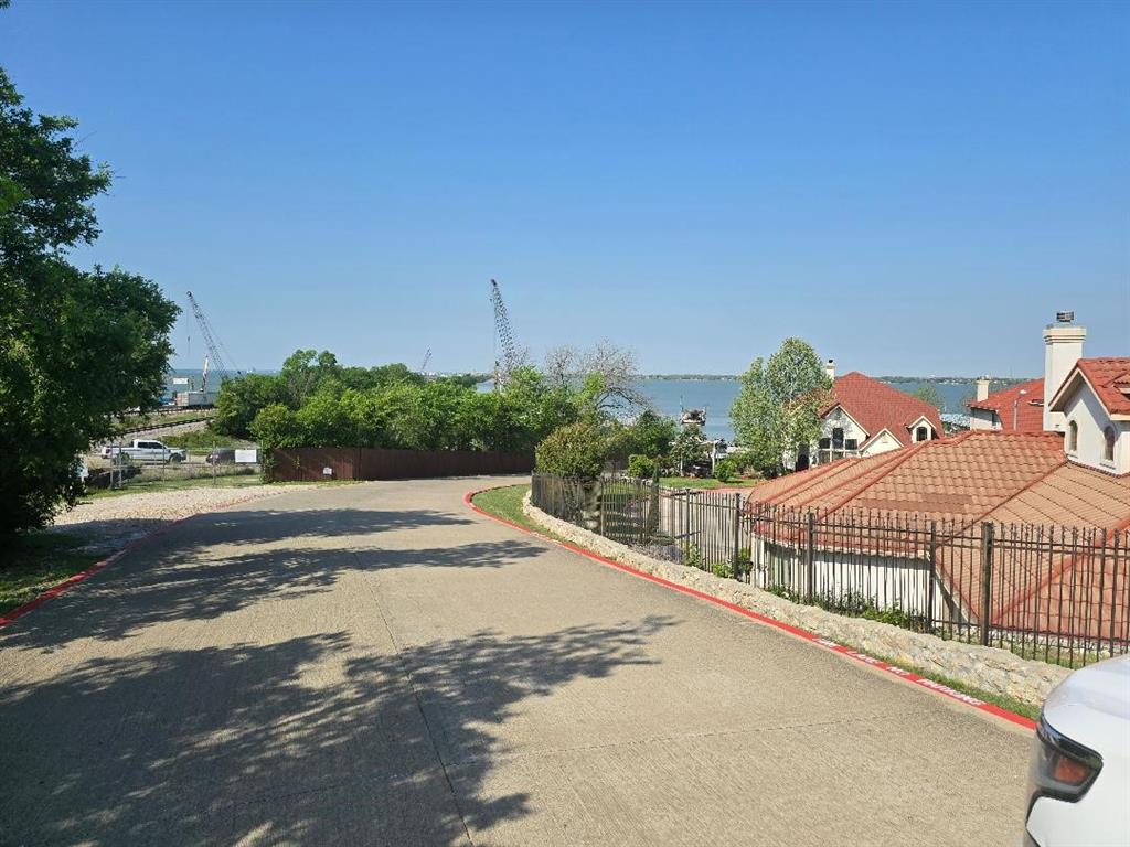 1897 Tahoe Drive Property Photo 3
