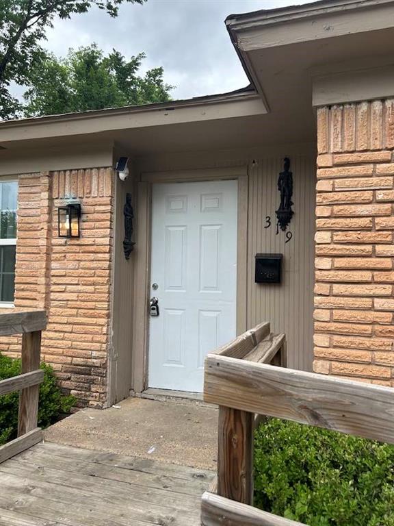 319 Cypress Street Property Photo