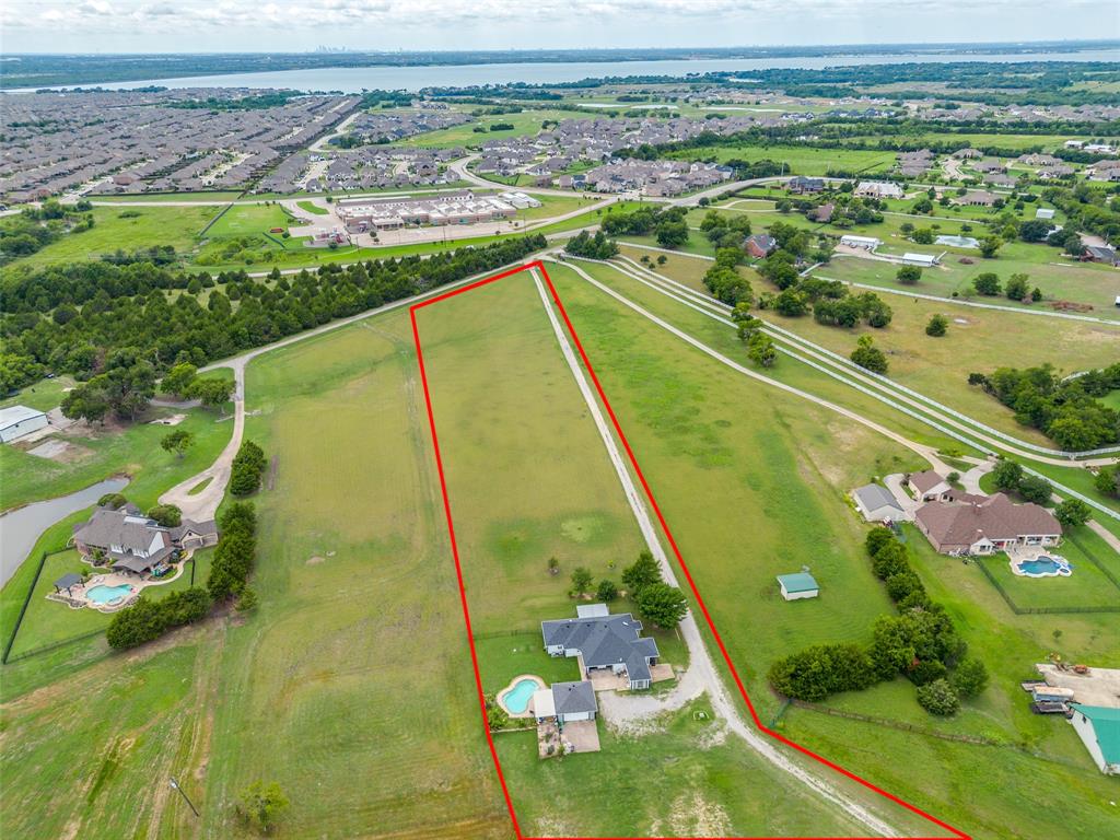 20762 S Fm 740 Property Photo 2