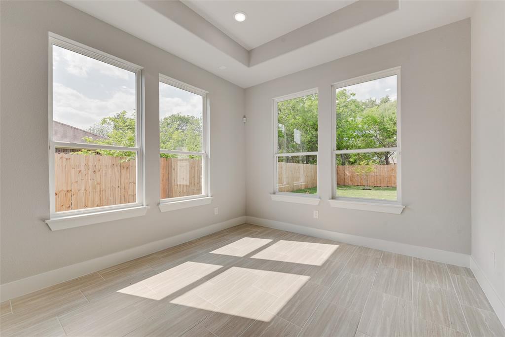 6810 Windward View Drive Property Photo 15