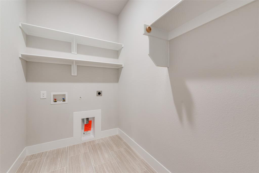 6810 Windward View Drive Property Photo 24