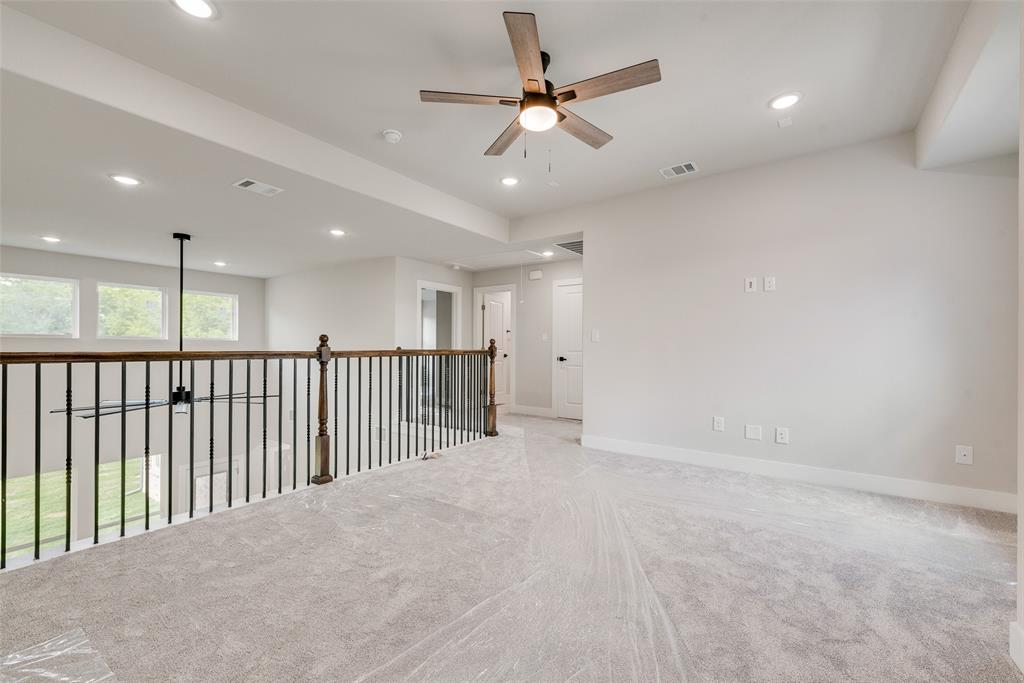 6810 Windward View Drive Property Photo 25