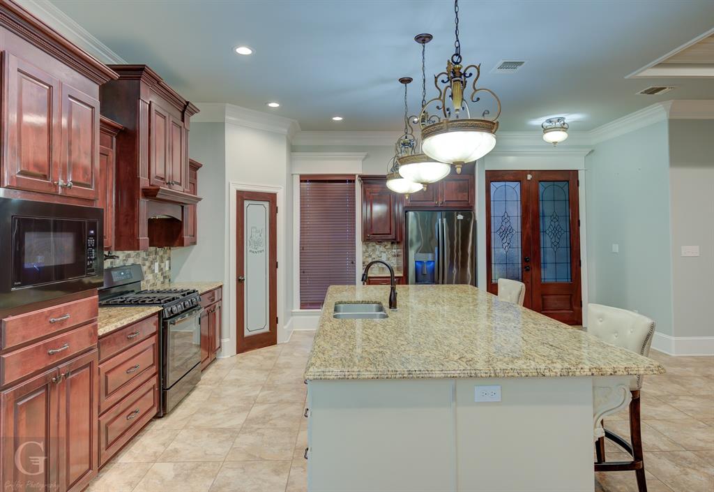 9973 Burgundy Oaks Drive Property Photo 14