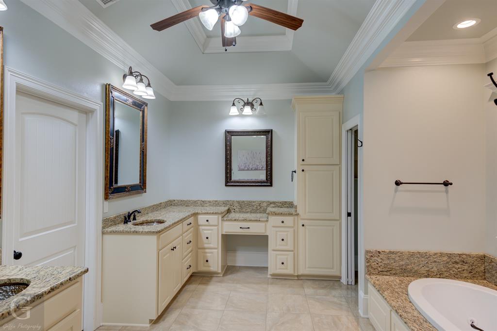 9973 Burgundy Oaks Drive Property Photo 26