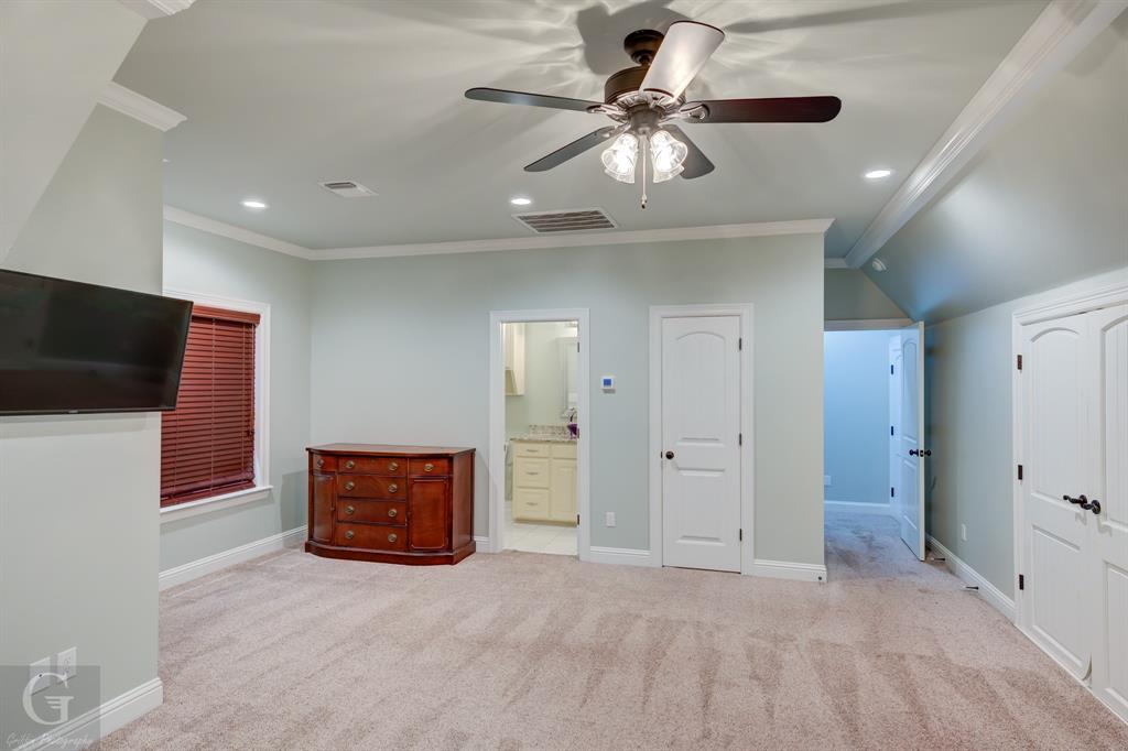 9973 Burgundy Oaks Drive Property Photo 31