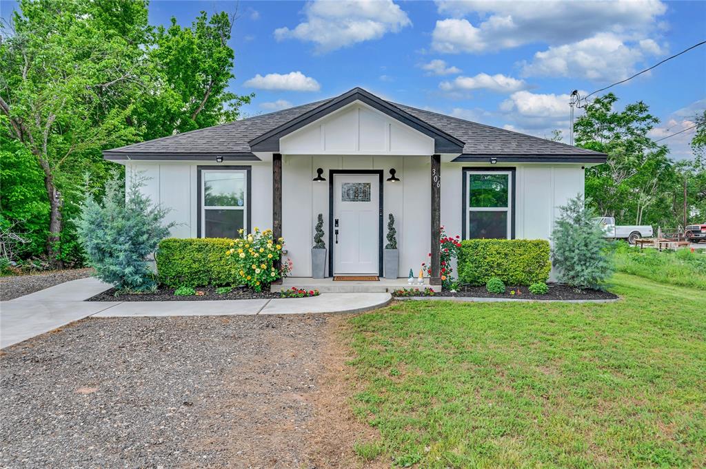306 Limited Street Property Photo