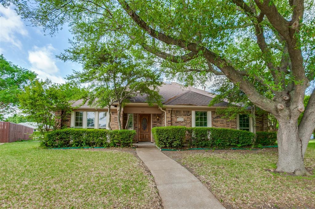 413 Kingsbridge Court Property Photo