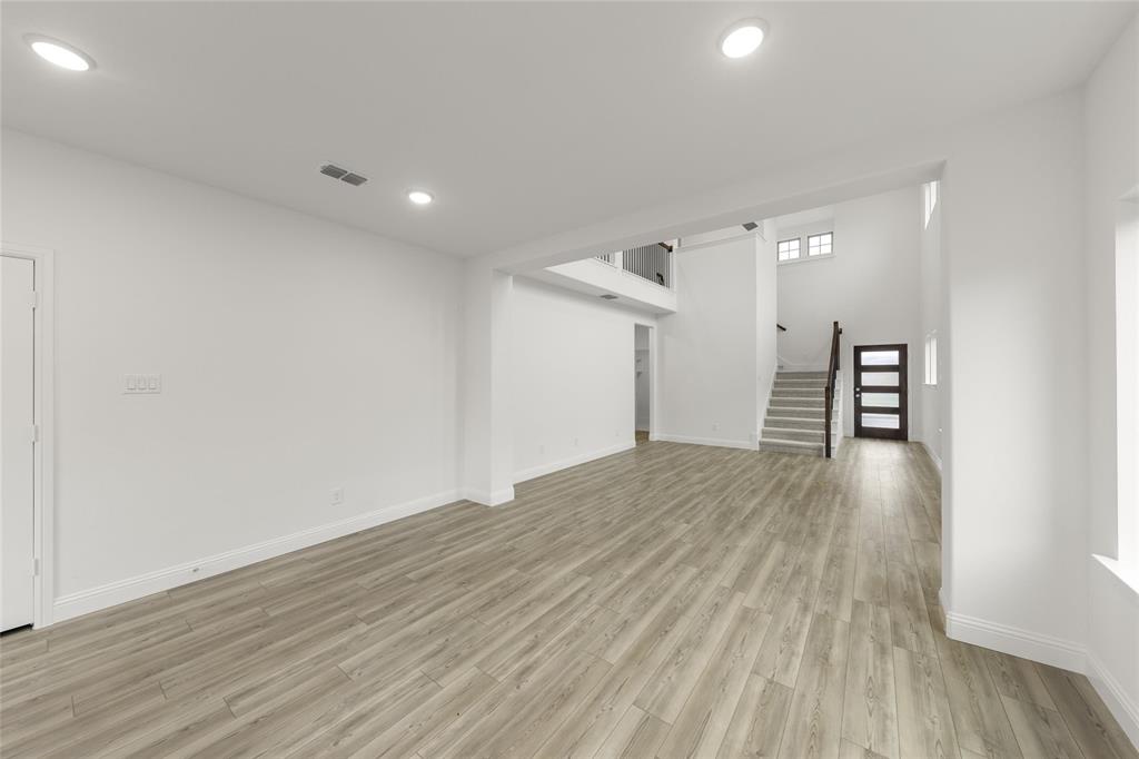 1612 Grassy Pond Road Property Photo 8