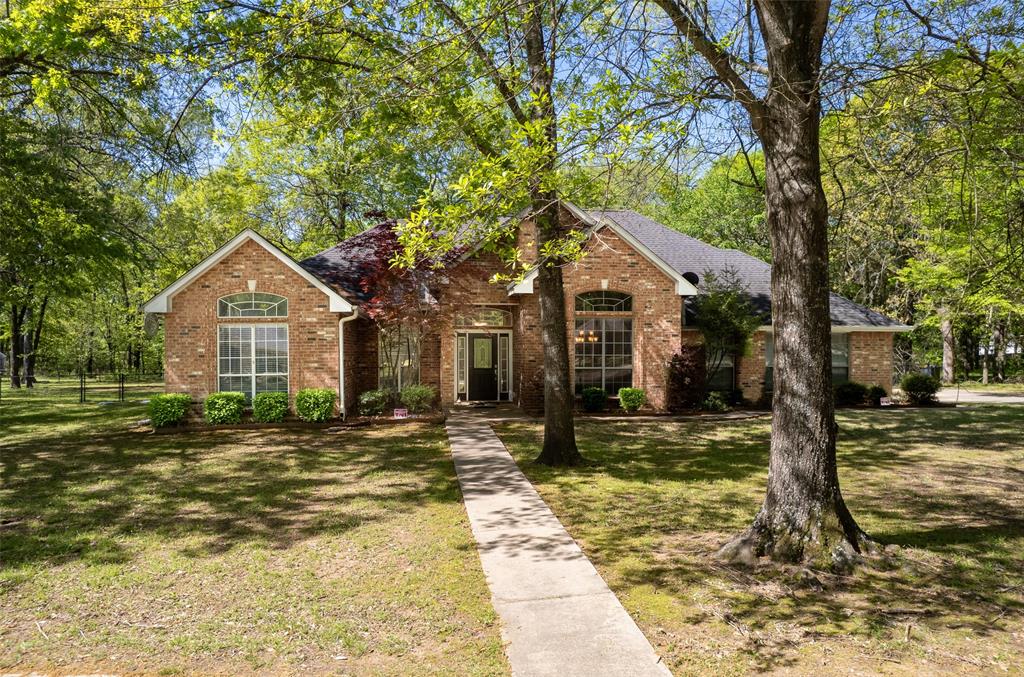 231 Oak Hill Drive Property Photo