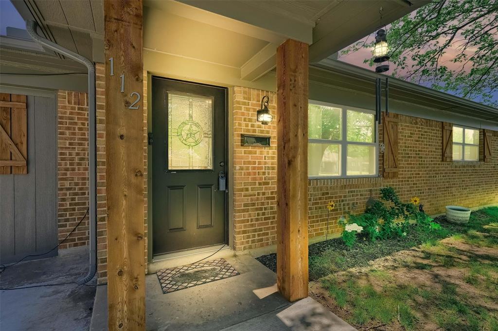 112 N Lynn Avenue Property Photo