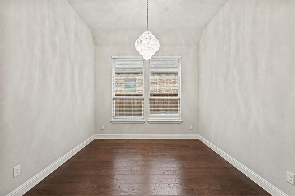 7901 Weatherford Property Photo 6