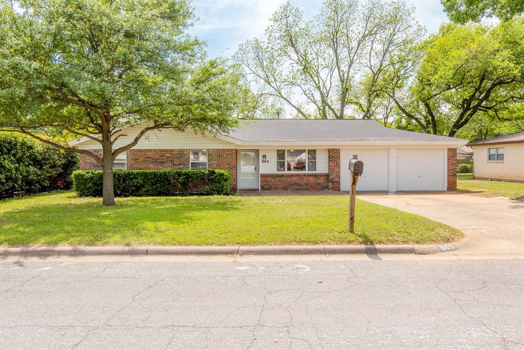 809 Timberhill Drive Property Photo