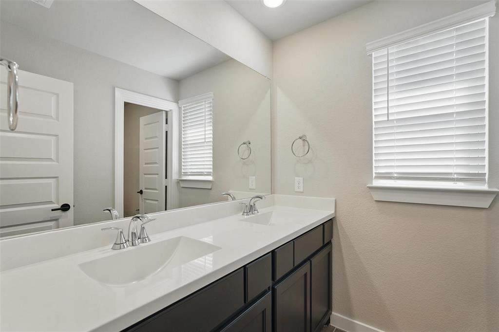 3003 Wind Knot Way Property Photo 19