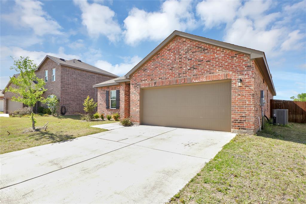 12 Glen Crossings Road Property Photo