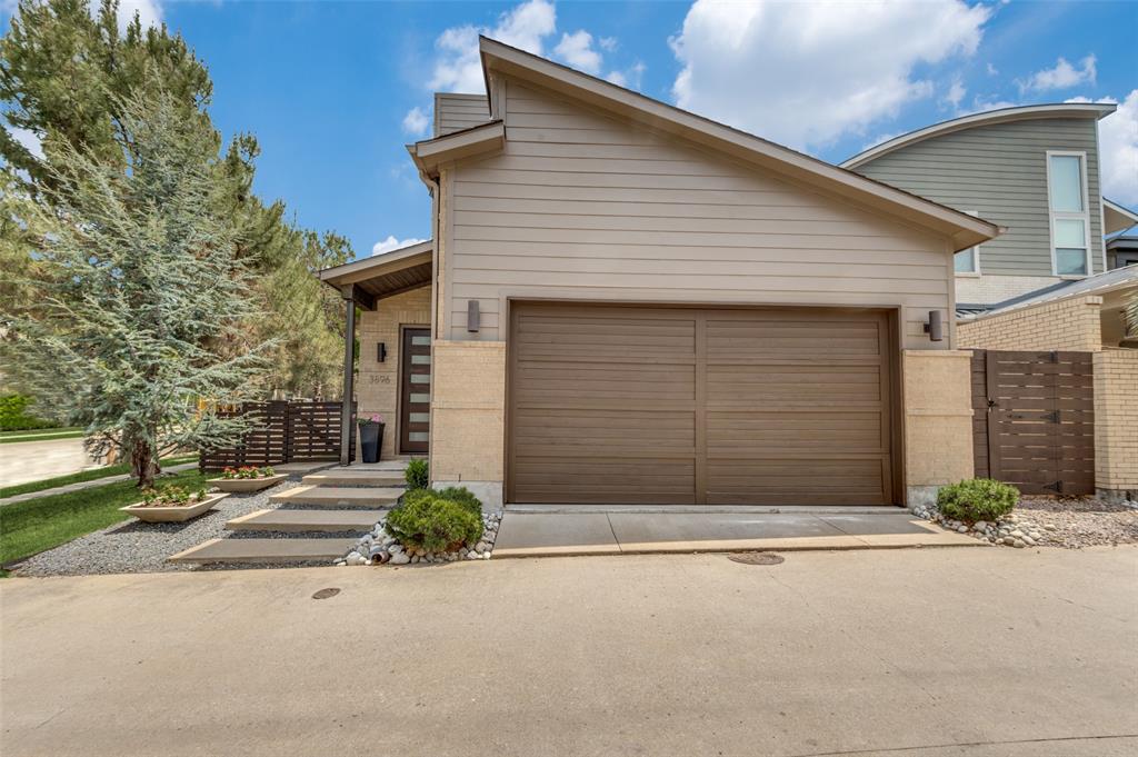 3896 Pine Tree Court Property Photo