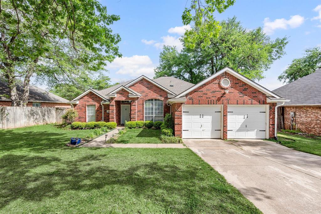 2217 Greendale Court Property Photo