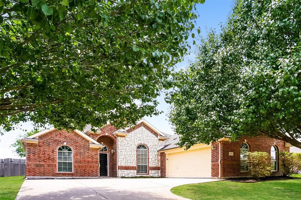 220 Troy Lane Property Photo