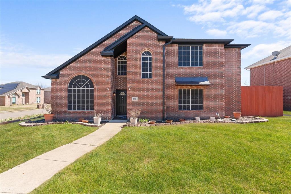 7022 Cottonwood Circle Property Photo