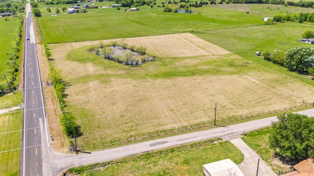 4 Acres County Road 4214