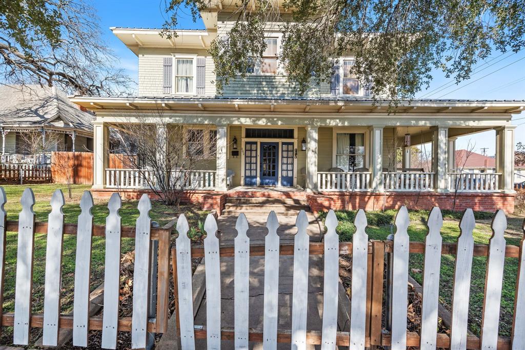 502a W Hubbard Street Property Photo