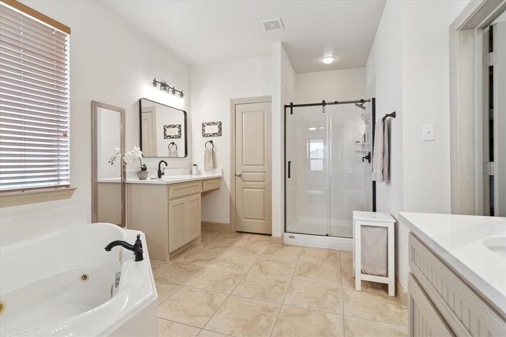 3852 Banner Drive Property Photo 13