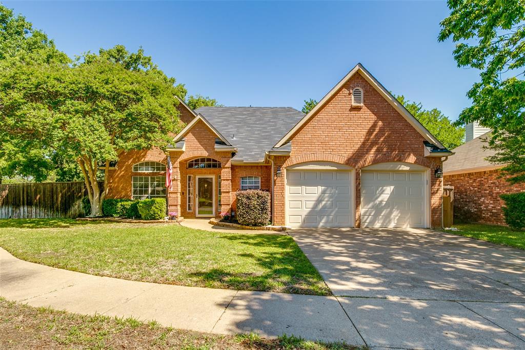 2205 Greendale Court Property Photo