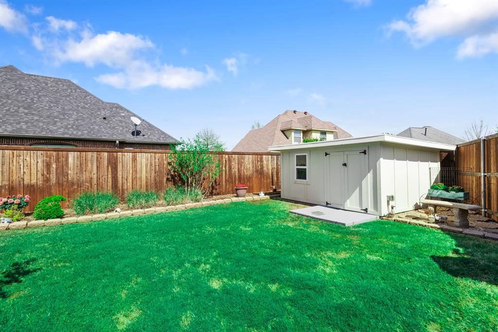 1023 Addison Avenue Property Photo 28