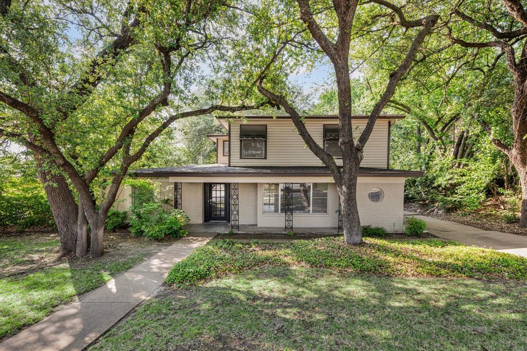 6455 Waverly Way Property Photo 1