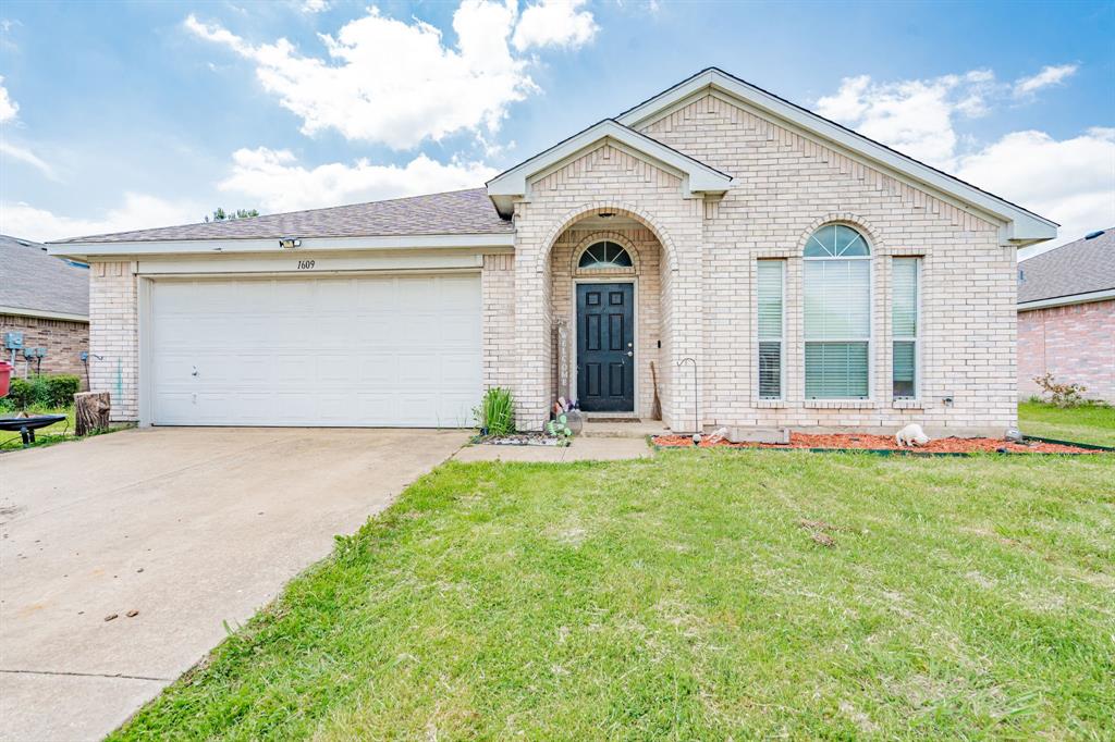 1609 Lesli Drive Property Photo