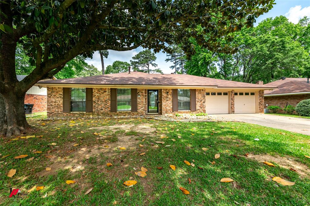 8615 Hollow Bluff Drive Property Photo 1