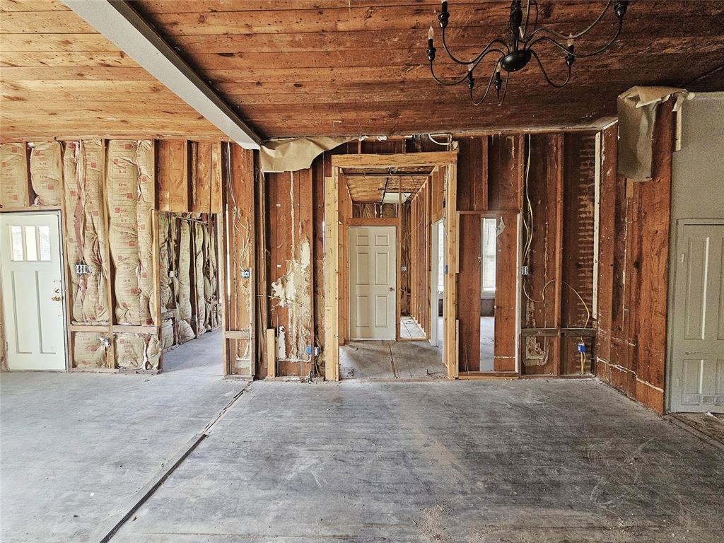 703 Chilton Street Property Photo 12