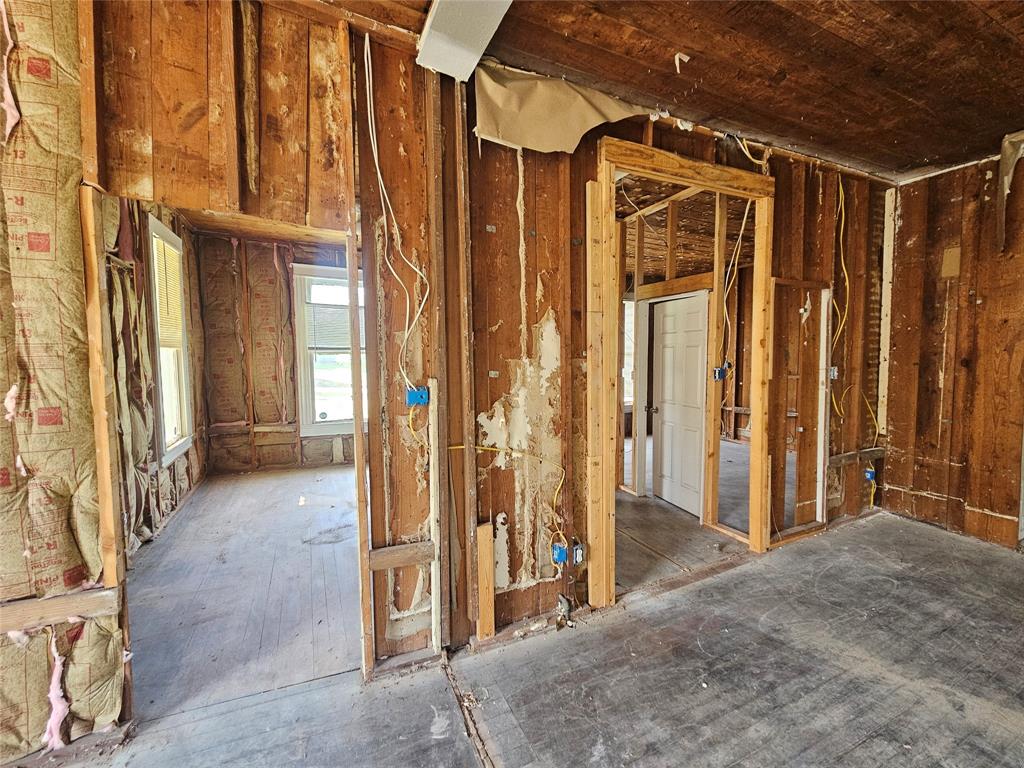 703 Chilton Street Property Photo 13