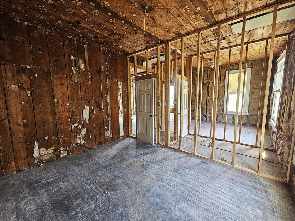 703 Chilton Street Property Photo 18