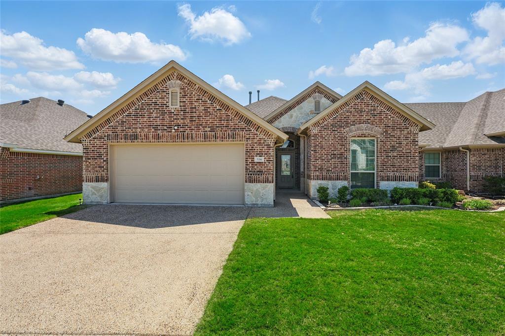 116 Cresthaven Property Photo